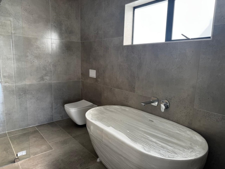 3 Bedroom Property for Sale in Jeffreys Bay Central Eastern Cape